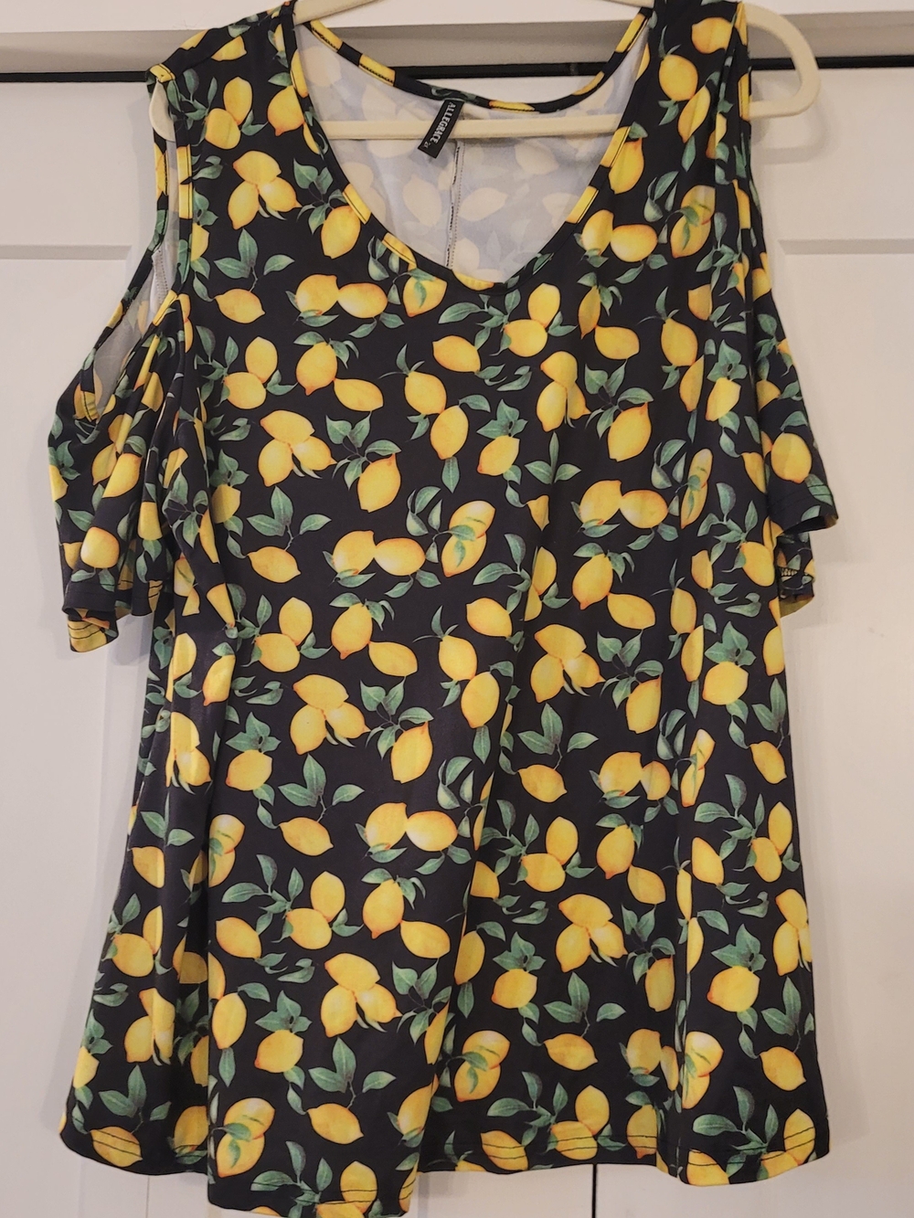Cold-Shoulder Lemon Print Tunic Top